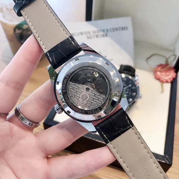 ブランド時計細部ディテール